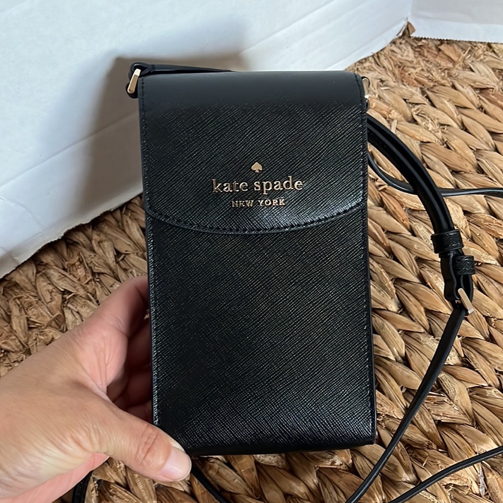 Kate Spade Staci Saffiano Leather Crossbody Phone - Picture 2 of 6